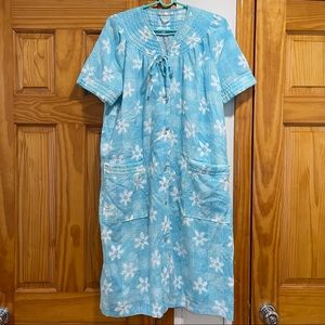 - Womens Fundamentals House Dress